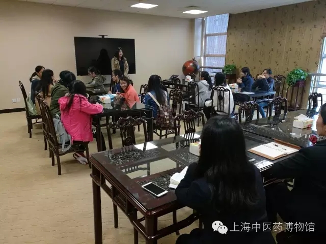 《中外医药交流》――讲解员小组学习